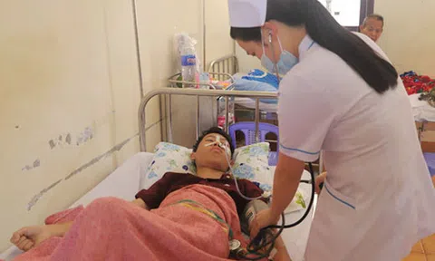 Thông tin mới vụ nam sinh bị nhóm bạn đánh hội đồng vỡ gan